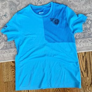 Titans Light blue short sleeve Nike dri fit tee NWOT large